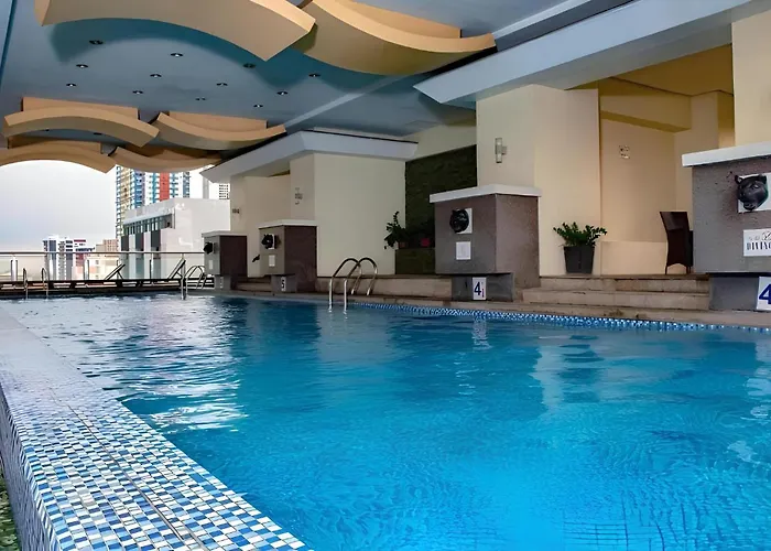 Апартаменты Birchtower With Balcony & Pool - Carosa Staycation *